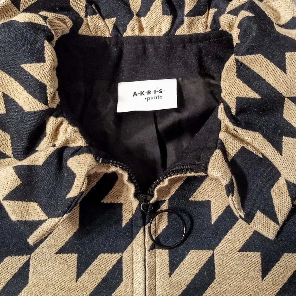 Akris Punto Black Camel Houndstooth Tweed Jacket